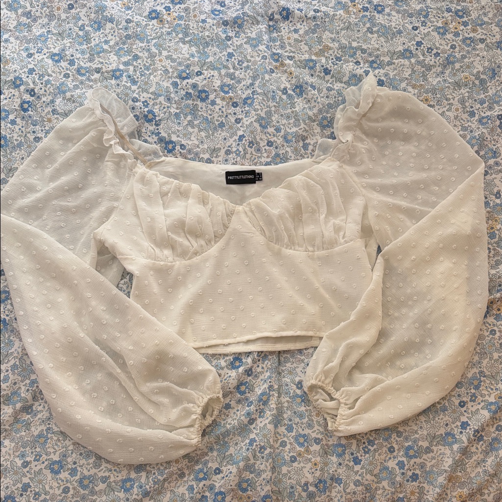 Prettylittlething Cream Puff Sleeve Blouse